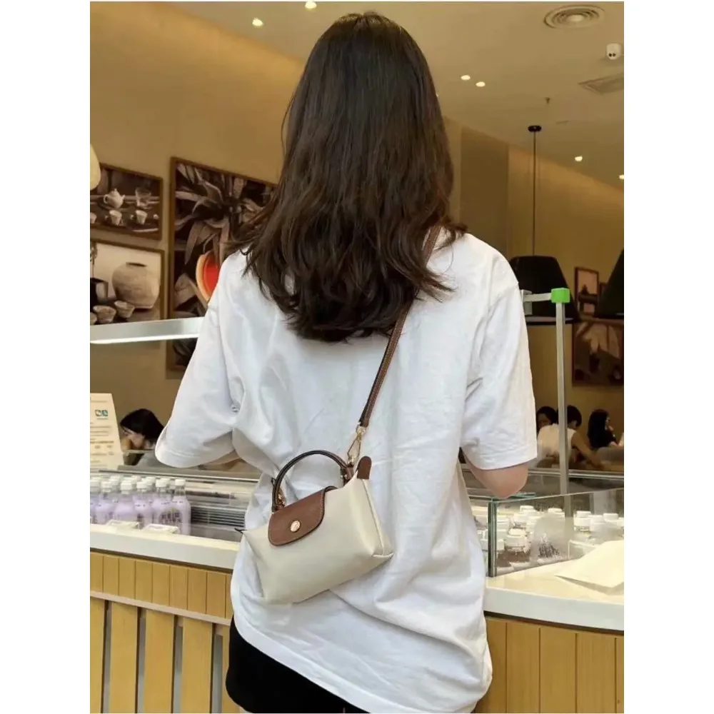 

Sac à main en nylon Y2 2026 de haute qualité, sac bandoulière, mini porte-monnaie, sac pour femme exquis et compact