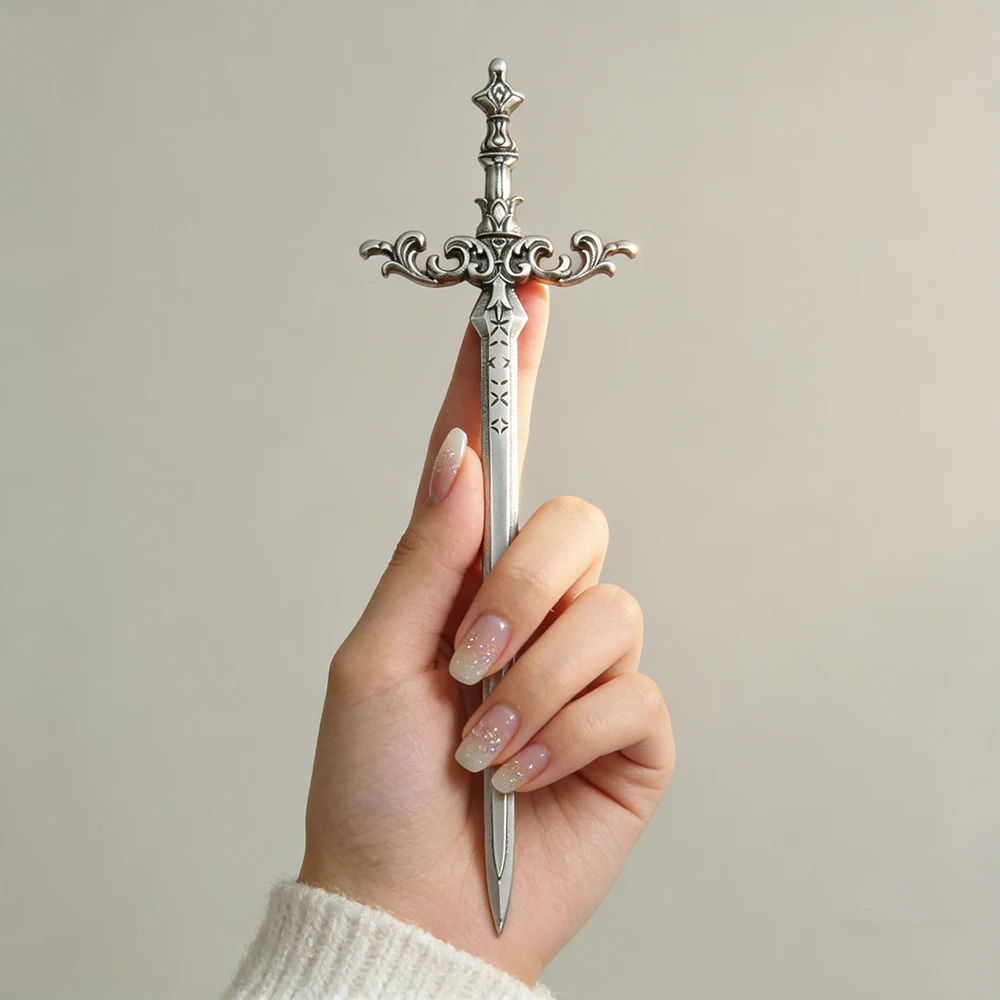 1 قطعة عصا الشعر السيف الفضية لهجة المزخرفة نجمة القرون الوسطى الخيال تصميم الكمال تأثيري جريئة تسريحات الشعر تبدو أنيقة الإكسسوارات