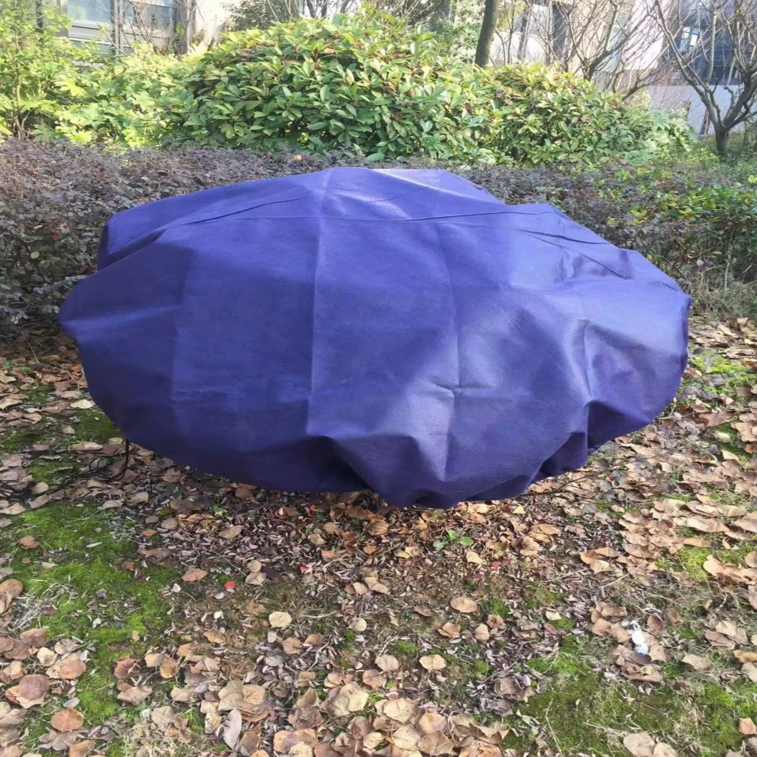 1.5 oz. Dia 8 ft. Dark Blue Round Frost Protection PlantCover Fabric FrostBlanket Outdoor Shrub Jacket  Winter Frost