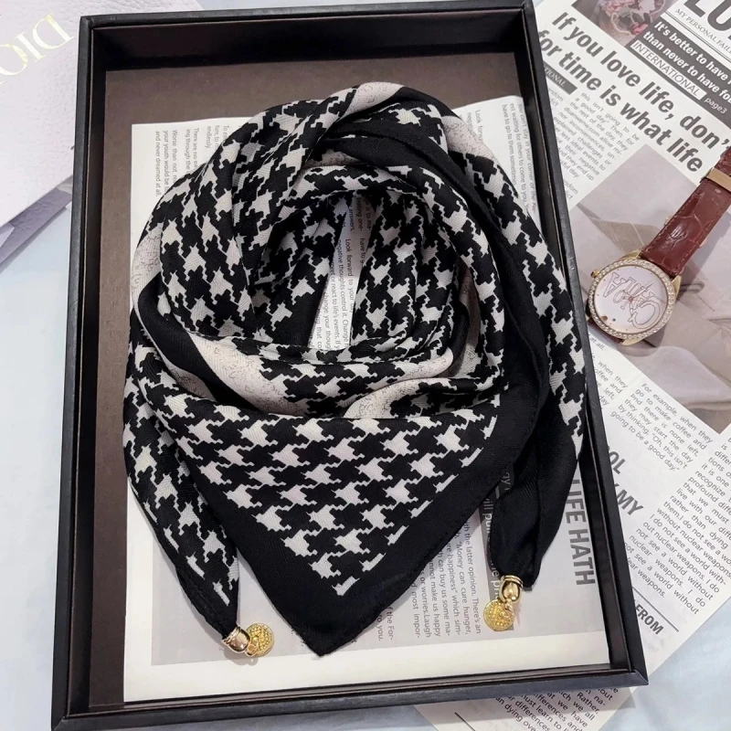 

70CM Houndstooth Print Magnetic Buckle Silk Square Scarf for Women Soft Silk Feeling Neck Scarf Headwear for Daily and Travel