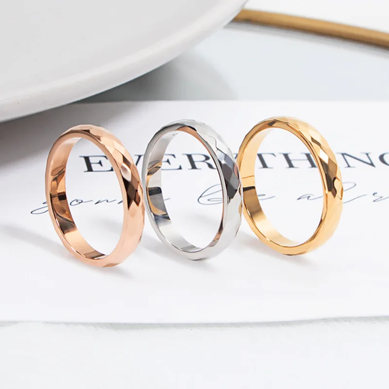 3mm Minimalism Stainless Steel Gold Plated Multi-Section Prismatic Faceted Rings for Women Metal Lattice Band Ring 2024