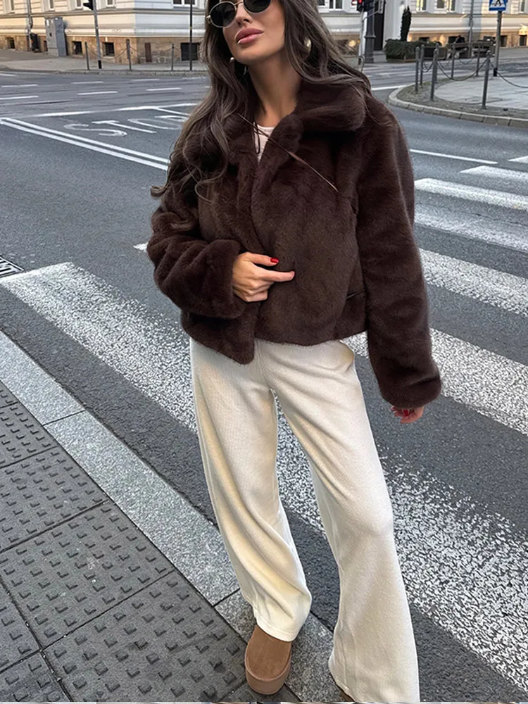 Vintage Brown Lapel Faux Fur Jacket For Women Fashion Solid Long Sleeve Cropped Lapel Coat Winter New Female High Street Outwear