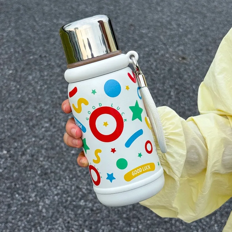 

1pc Minimalist Letter-Printed Insulated Water Bottle, 650ML Large-Capacity Insulated Bottle, with Independent Tea Compartment