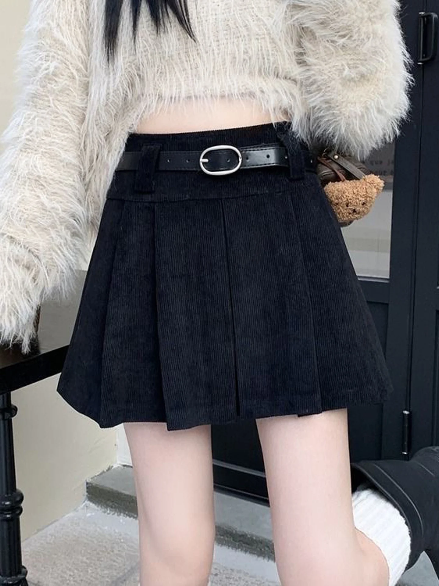 American Retro Spicy Girl Corduroy Pleated  Skirt Women's High Waist Slimming A-Line Short Skirt Anti-Light Walking