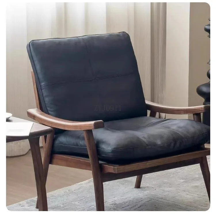الجوز الأسود الشمال كرسي ترفيهي فردي غرفة المعيشة المنزلية كرسي الدراسة ضوء الجلود الفاخرة كرسي أريكة من الخشب الصلب