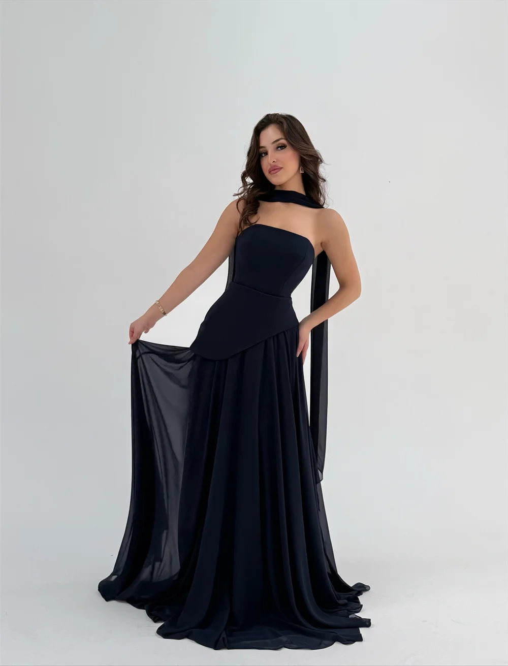 Klassisches formelles trägerloses Meerjungfrau-Abendkleid, ärmellos, bodenlang, Abendkleid, Sweep-Zug, individuelles Damen-Partykleid