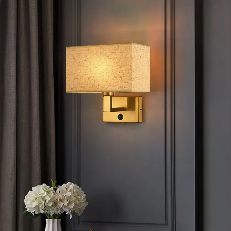 Wall Lamp With Switch and USB Charging Port Fabric Lampshade Modern LED Wall Light Sconce for Bedroom Bedside Hotel E27