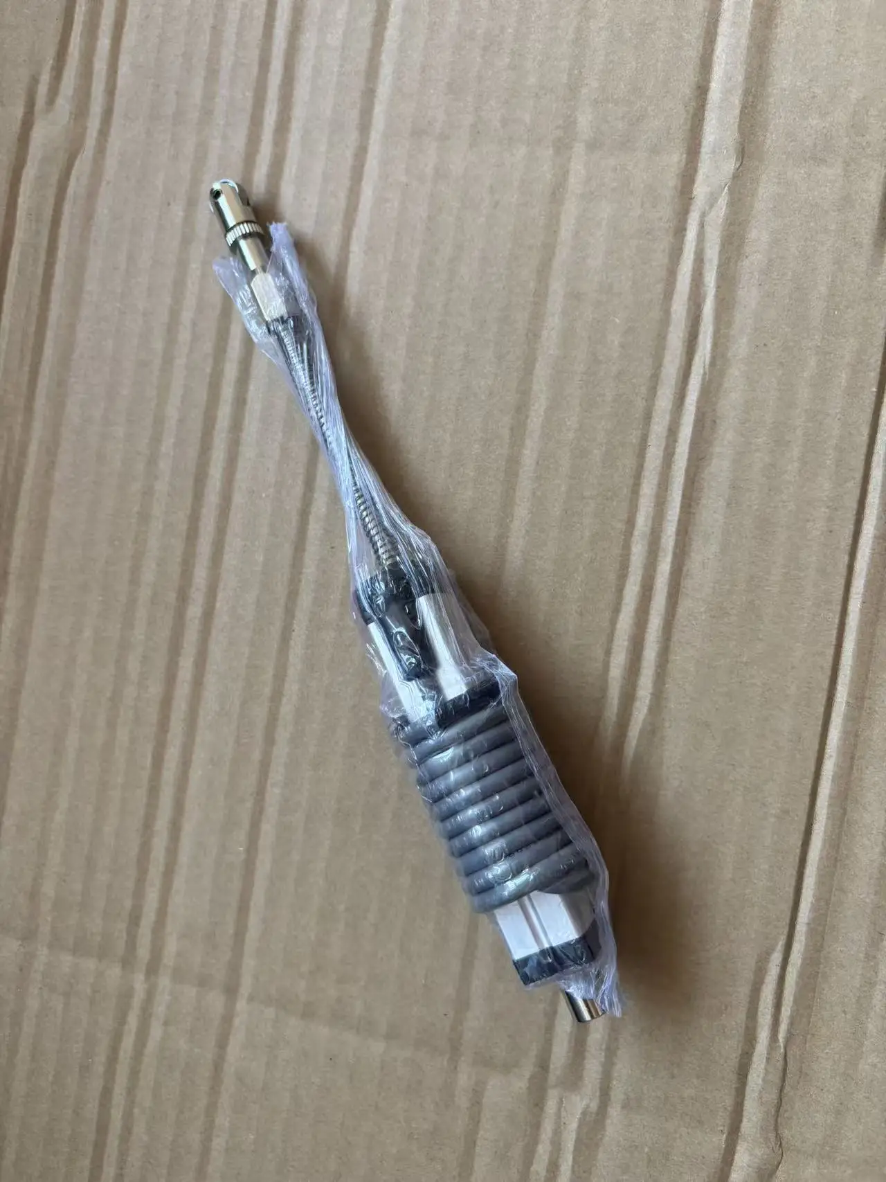 

Электронная линейка-датчик перемещения с миниатюрным пружинным механизмом, автоматическим сбросом, линейный датчик перемещения