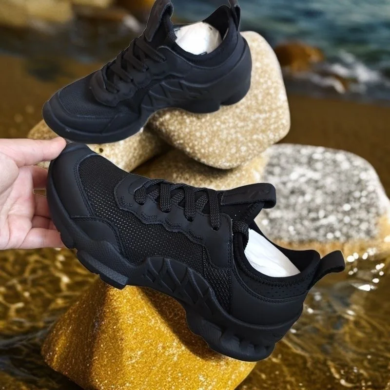 

Men's Best-selling Outdoor Sports Fashion Trendy Lightweight Leisure Shoes with Plate Heightening and Thick Sole