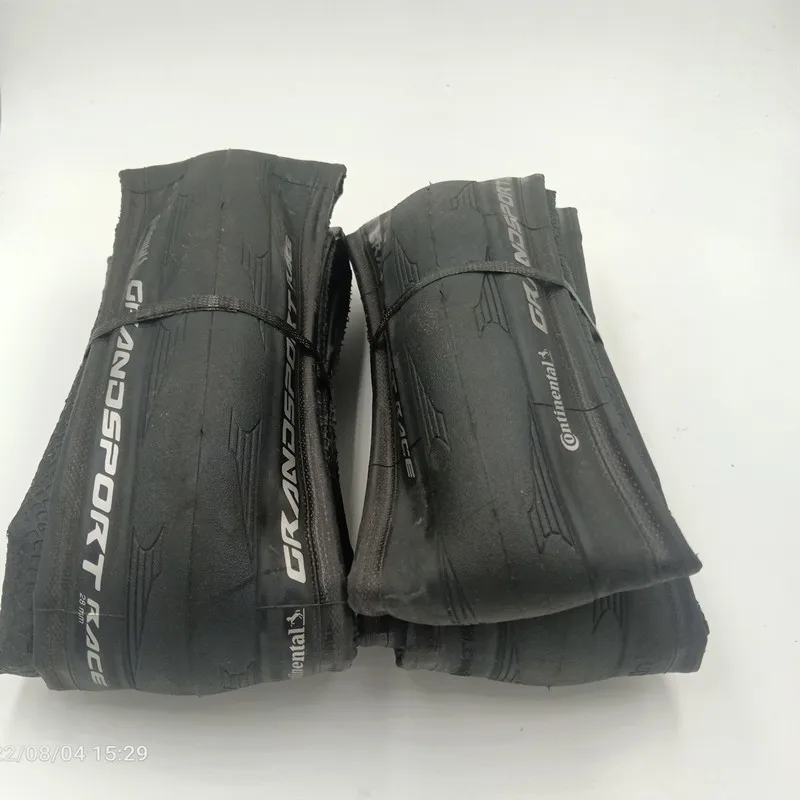 コンチネンタルロードタイヤウルトラスポーツiiiiii & グランド