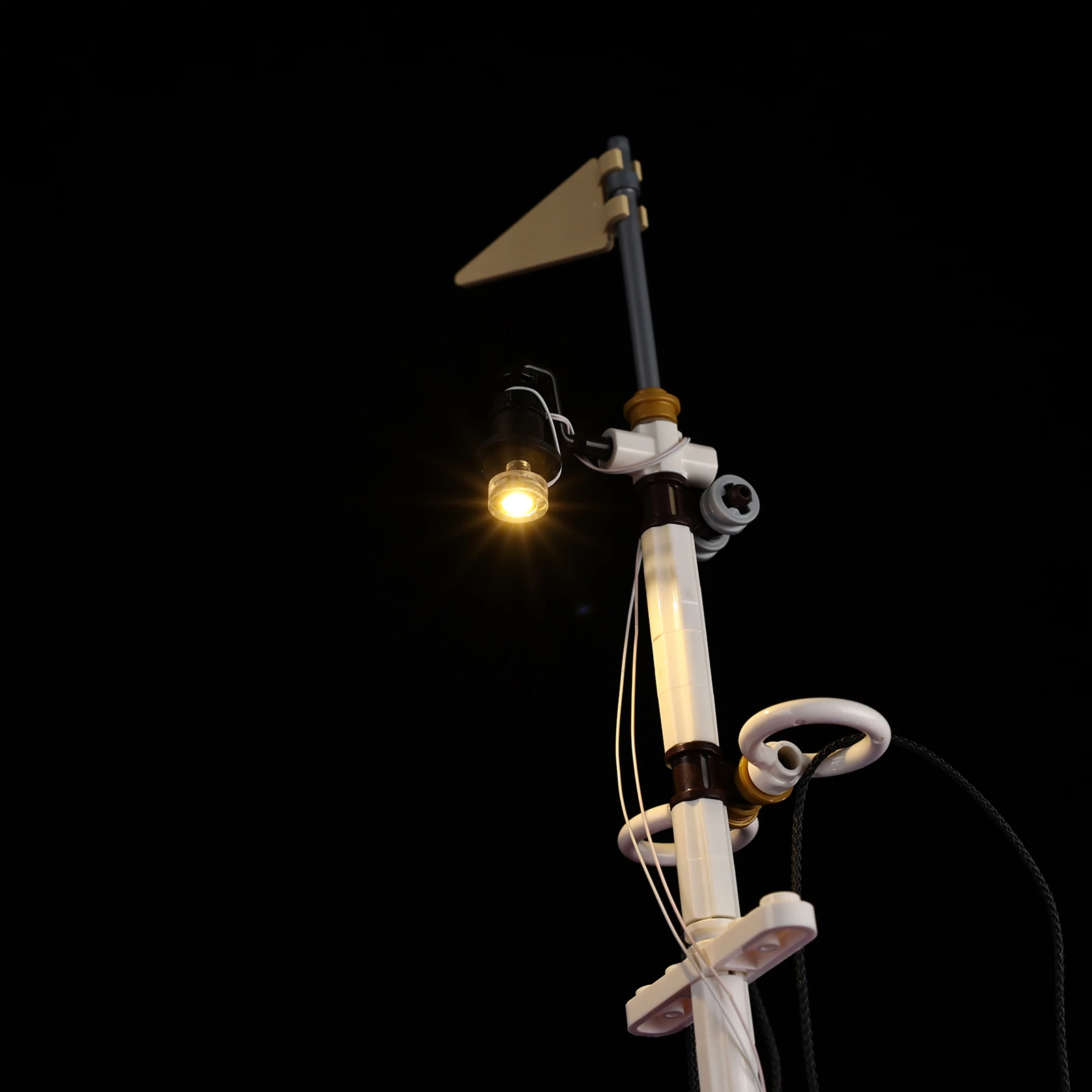 Set di illuminazione a LED senza modello adatto per LEGO Jaws 21350 (escluse blocchi di costruzione)