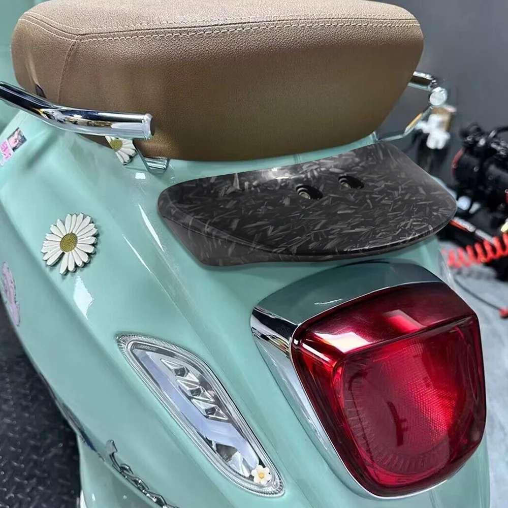 Подходит для Piaggio Vespa Primavera Sprint 150 GTS 300, углеродный узор, задняя стойка на крыло, спойлер, аксессуары для мотоциклов