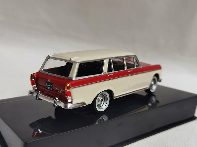 IXO 1:43 Scale FIAT 2300 FAMILIARE 1965 Alloy Car Model Diecast Toy Collectible Ornament Souvenir Toys Cars