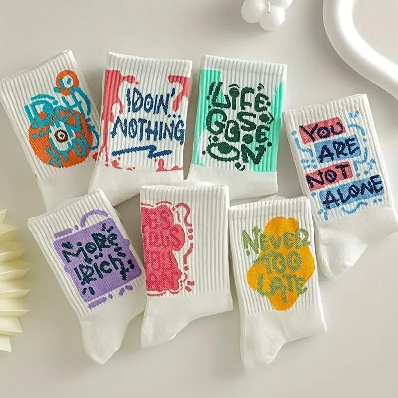 

7 Pairs of Exquisite Candy Colored Graffiti Letter Stockings Soft and Comfortable Colorful Women's College Style Women's Socks