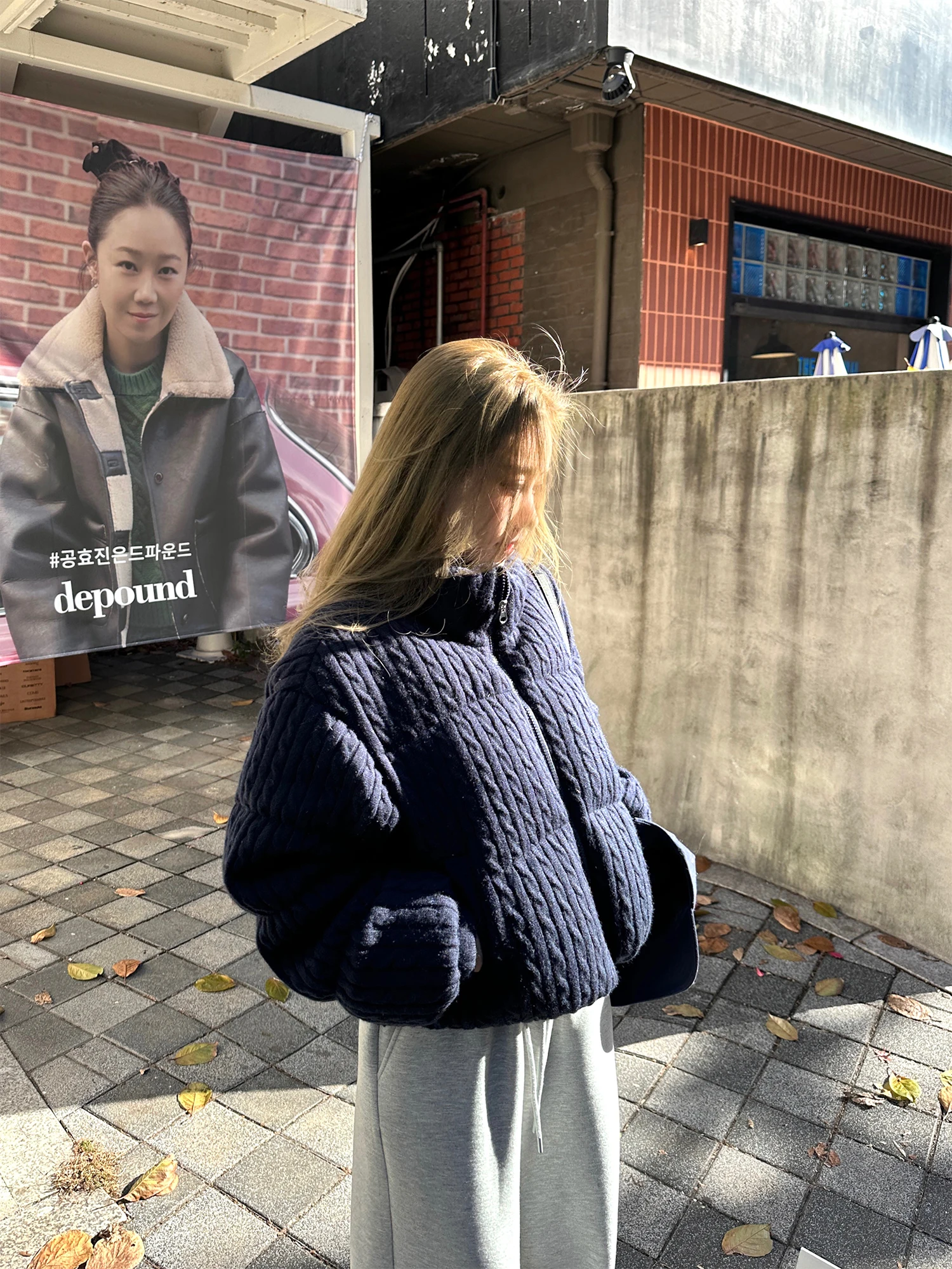 

Короткая вязаная куртка из белого утиного пуха Linyings Nwei Xiaonuanbao Laifu с витым узором, 90% белый утиный пух, женское зимнее пальто