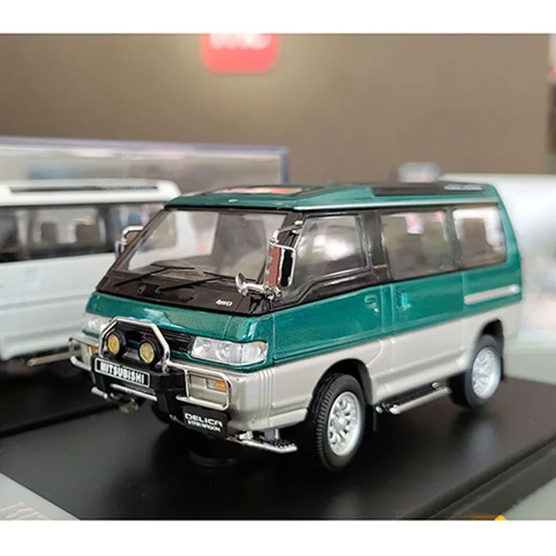 

Diecast 1:43 Scale Deli Truck Model Mc&sunyork 4x4delica4wd Simulation Alloy Car Model Toy Collection Commemorative