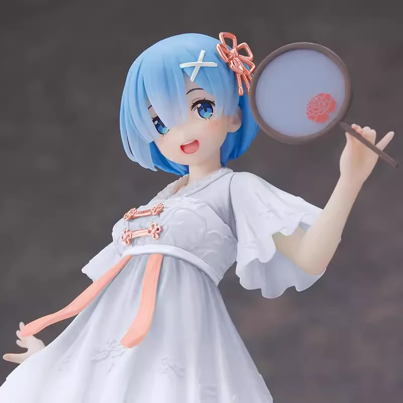 Disponibile originale TAITO Coreful Re: Vita in un mondo diverso da Zero REM Abito bianco in stile cinese Figura anime Ornamenti per bambole