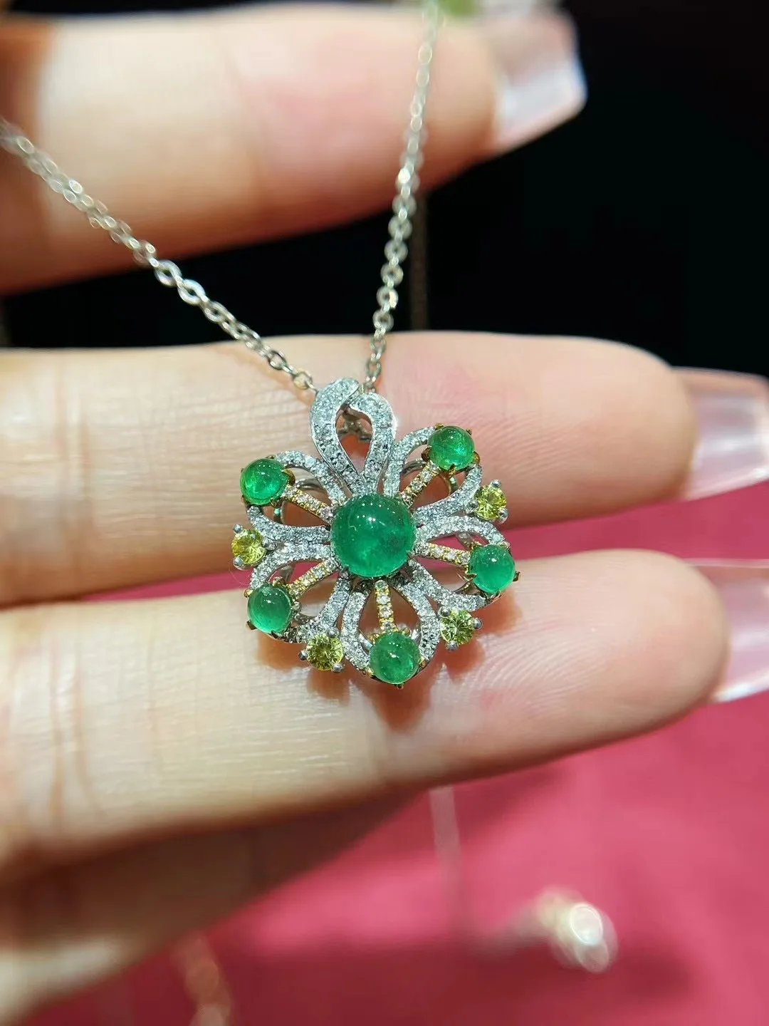 natural emerald and fancy sapphire pendant 18K white gold with diamond fine women jewelry free shipping