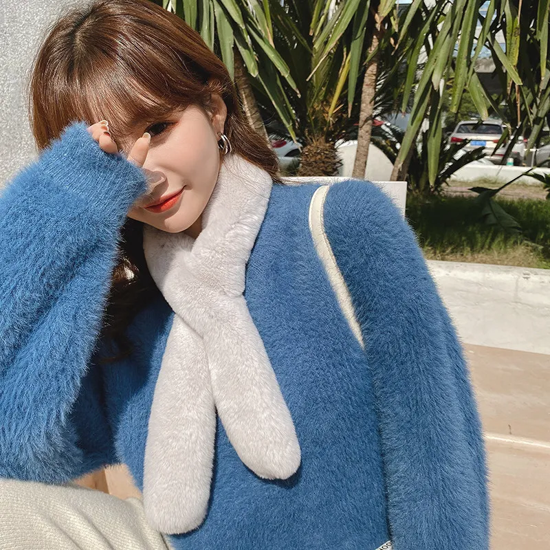 Womens Rex Rabbit Double Sided Fur Scarf Fashion Winter Neck Scarf Soft Accessory For Everyday Wear And Casual Outings Scarf