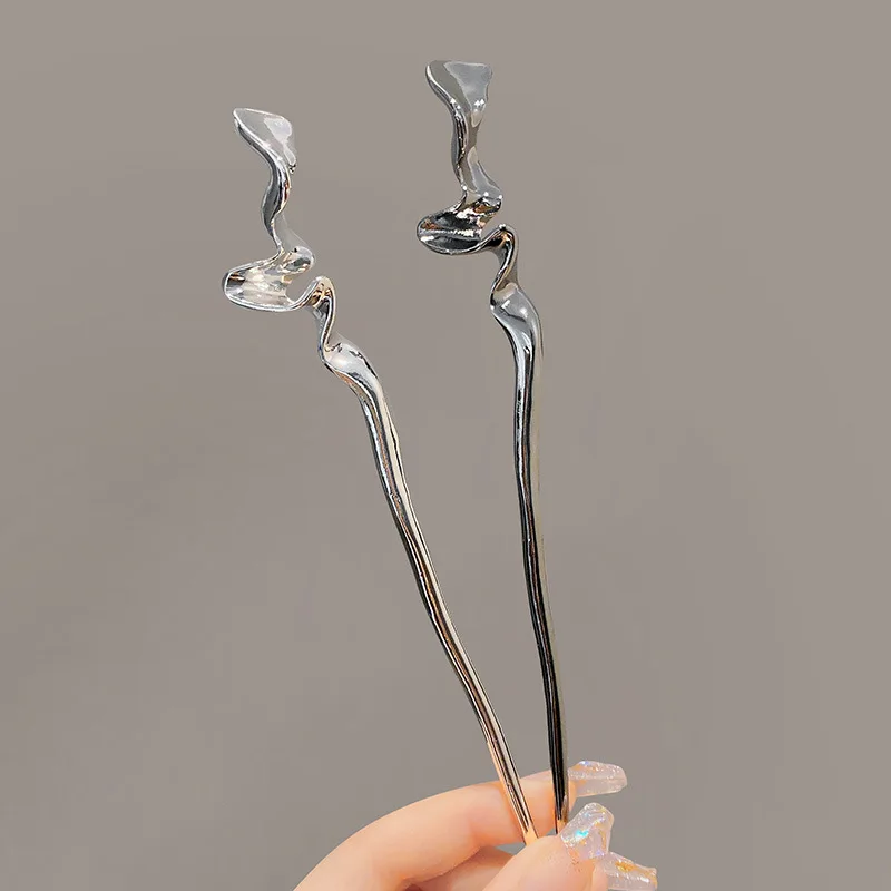 Traditional Metal Flower Hairpin For Women Antique Hair Stick For Girl Hair Clip Costume Chinese Hanfu Hair Accessories Bun Make