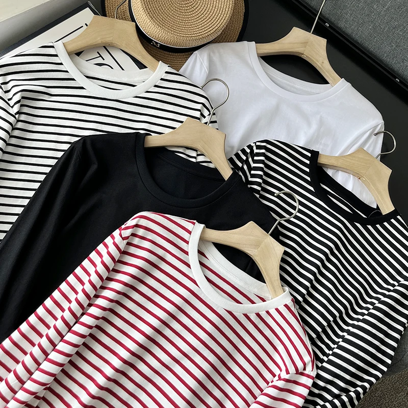 Lässiges, langes, gestreiftes T-Shirt aus Baumwolle von Sve, Farbe Blo Design, klassisches SLE für junge Frauen, Pendeln, Faion