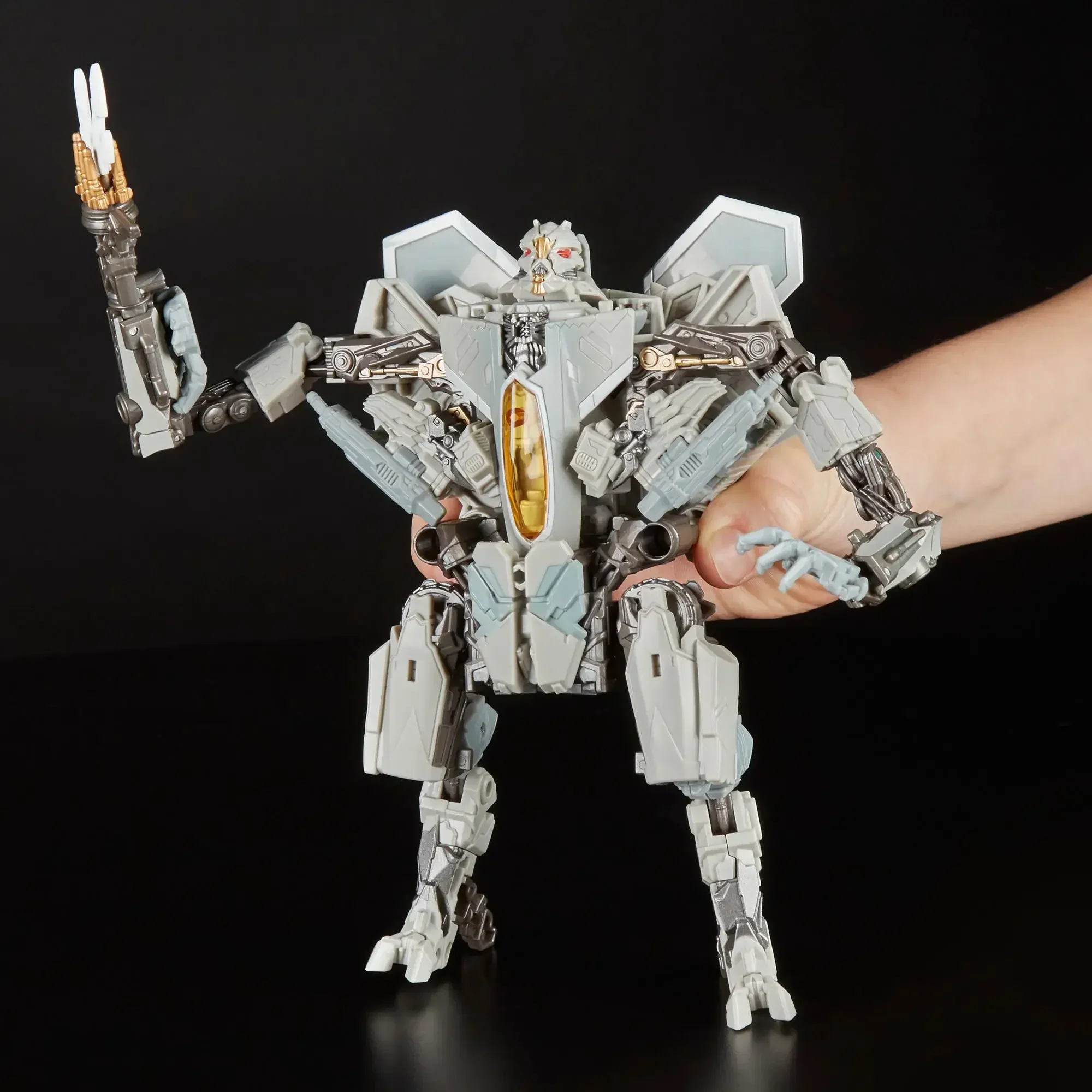

In Stock Hasbro Transformers Studio Series 06 Voyager Class Movie 1 Starscream SS06 Anime Action Figure Model Toys Collection