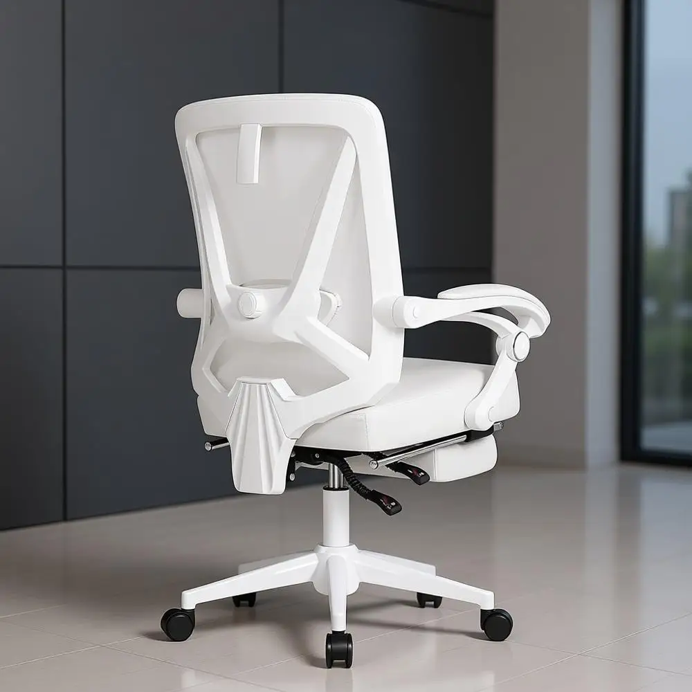 Silla ergonómica de cuero blanco con soporte lumbar ajustable y reposacabezas