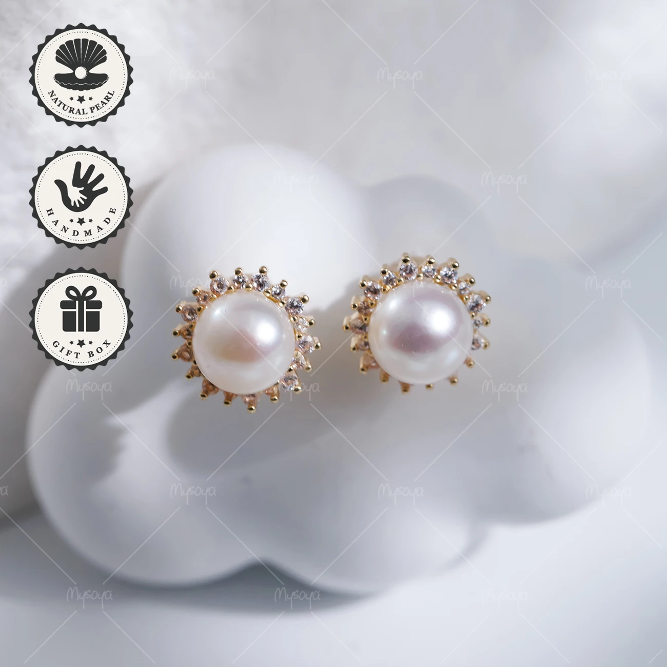 

MYSOYA 7-8mm White Freshwater Pearl Sunflower Stud Earrings Golden With Gift Box Birthday Gift Valentine’s Day