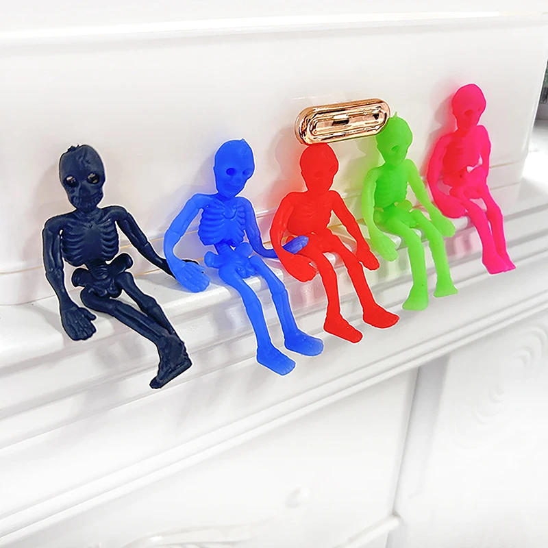 Skeleton Toy 5Pcs Halloween Stretchable Party Favors TPR Soft Rubber Zombie Horror Ventilate Stress Relief Halloween Kids Gifts