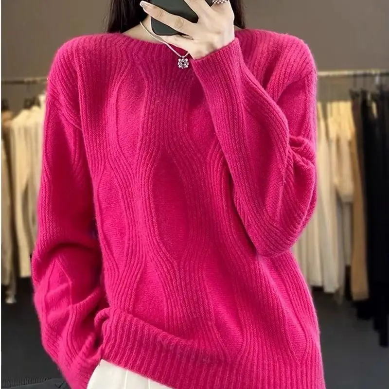 Korean Series Lazy Wind Simplicity Versatile Leisure Commute Sweet Warm Round Neck Loose Women\'s Sweater Autumn Winter 2024