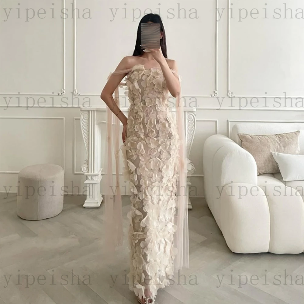 Maßgeschneiderte trägerlose Abendkleider, rückenfrei, Blumenapplikationen, Meerjungfrau-Abschlussballkleid, knöchellang, ärmellos, langes Partykleid