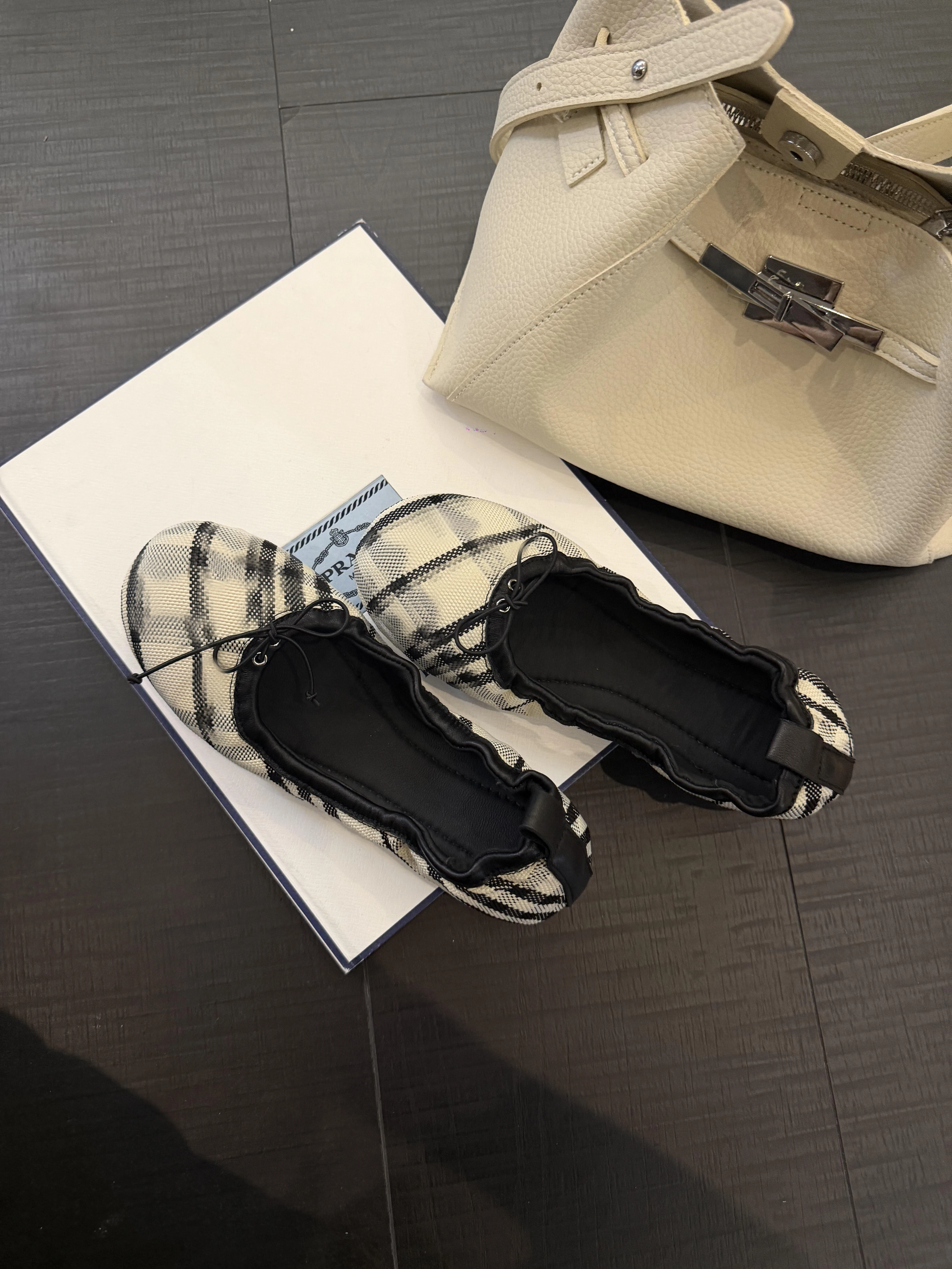 retro-round-head-knot-checkered-leather-flat-bottom-ballet-shoes-slip-on-casual-style-anti-slip-four-seasons-wear