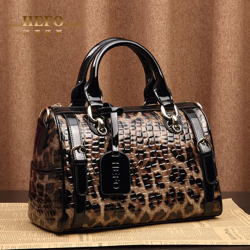 2024 Fashion Leopard borse da donna borse a tracolla in vera pelle di mucca di design europeo borsa a tracolla di lusso di marca per ragazza femminile