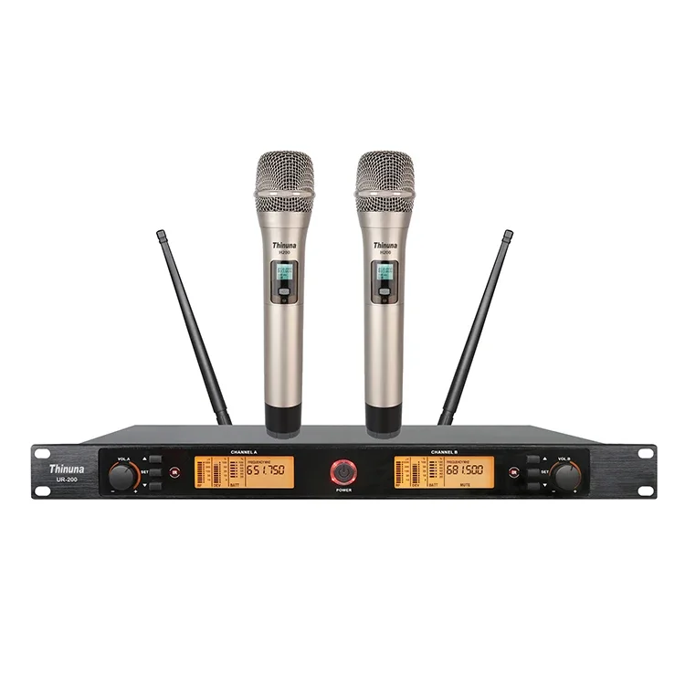 Thinuna UR-200 المهنية 2 قناة UHF نظام لاسلكي مجموعة ميكروفون مع يده / التلبيب / سماعة ميكروفون لاسلكي