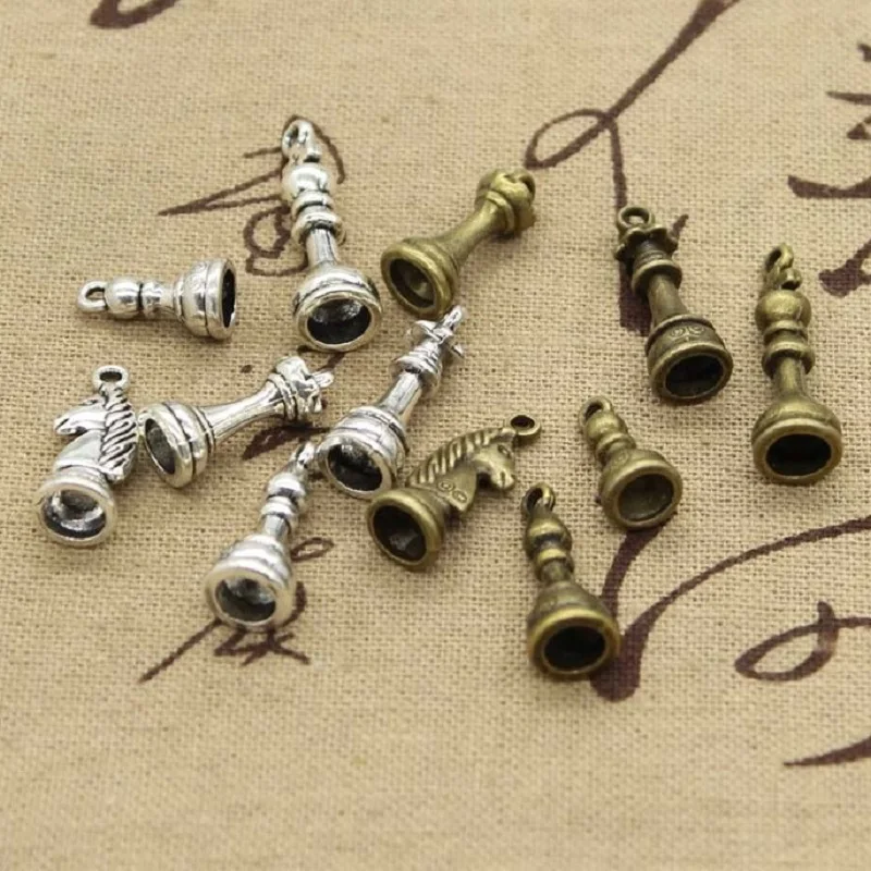 

15pcs Charms Chess King Queen Rook Knight Bishop Pawn Pendant Making fit,Vintage Tibetan Bronze Silver color,DIY For Necklace