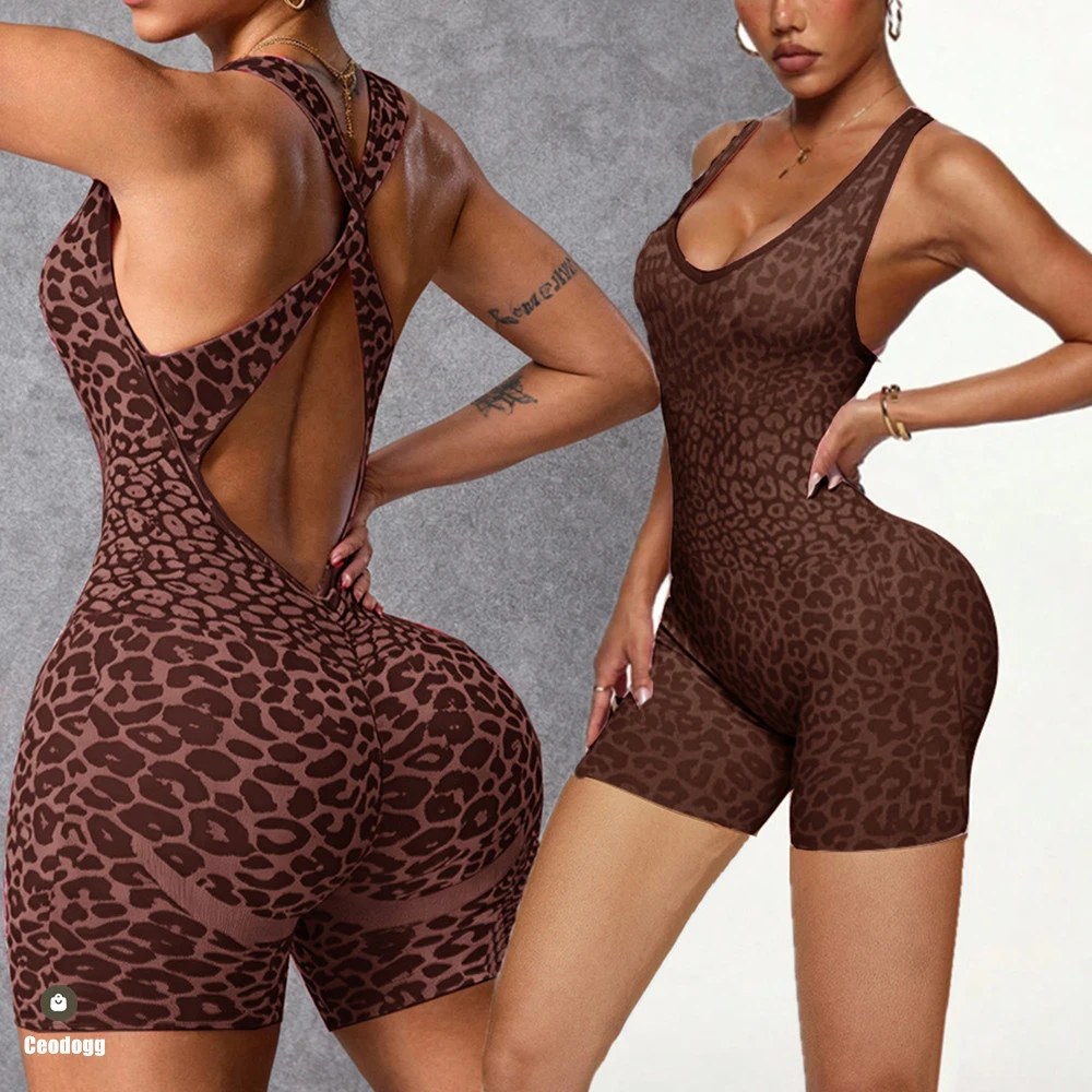 Pad One-Piece Jumpsuit Yoga Set Flared Pants Casual Scrunch Workout Pants Trendy Fitness Legging Active Wear XP10 image 4