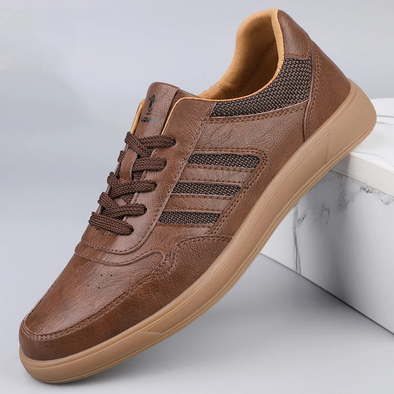 

Retro Brown Casual Sneakers Man High Quality Leather Skateboard Shoes For Men Flat Sneakers Outdoor Non-slip Men's Sports Shoes