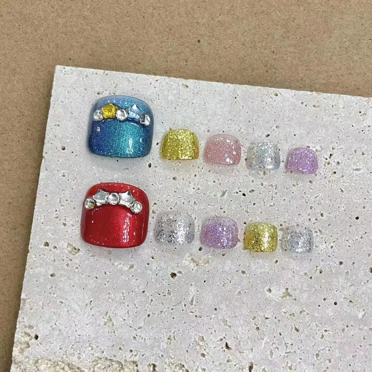 

10Pcs Colorful Handmade Fake Toenails Glossy Sequins Press on Nails Diamond Designs Short Square Wearable Manicure for Woman