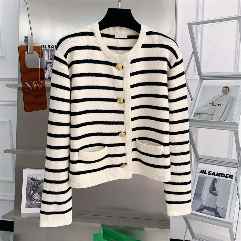 White Red Striped Knitted Sweater Womens 2024 Short Cardigan Long Sleeve Top Korean Fashion 2 Colors Oversized  PH291