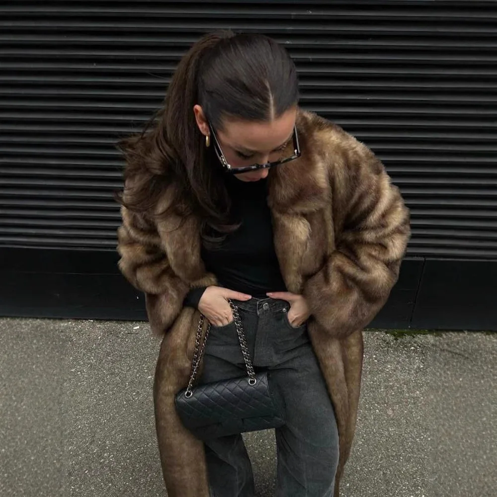 KIDCRKJ Winter Vrouwen Kunstbont Jas Enkele Breasted Pluizige Faux Lange Bontjas Voor Lady Revers Vrouwelijke Pluche Bontjas