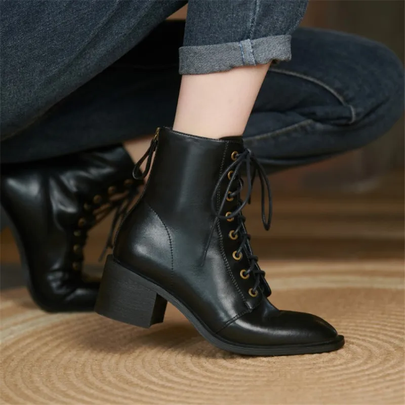 2024 Nowe jesienno-zimowe buty damskie z prawdziwej skóry Square Toe Chunky Heels Boots for Women Short Boots suqare heel ankle boots