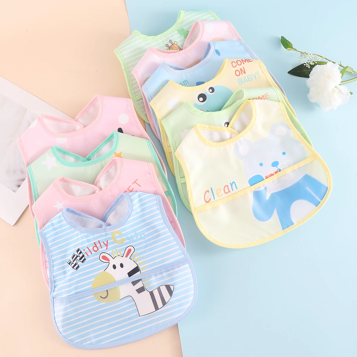 Random Mixed 3/5pcs Feeding Baby Bibs Waterproof No Sleeved Bibs for Baby Bib Saliva Boy Burp Cloths Newborn Slabbetjes Things