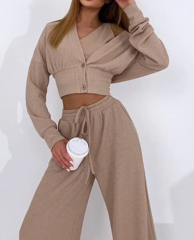 New 2023 Autumn Fashion Solid Color Elegant Sleeveless Bra Lining and Short Jacket and Casual Pants Three Piece Set for Women