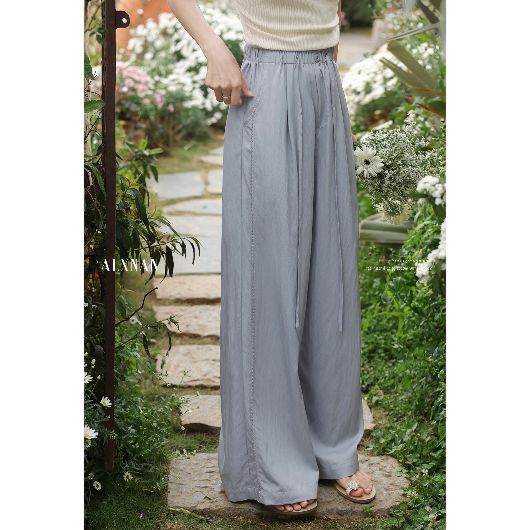 

ALXNAN Women's Pants Blue High-waist Wide-leg Pants 2025 Summer Elegant Casual Elastic Waist Popular Female Baggy Trouser L55281