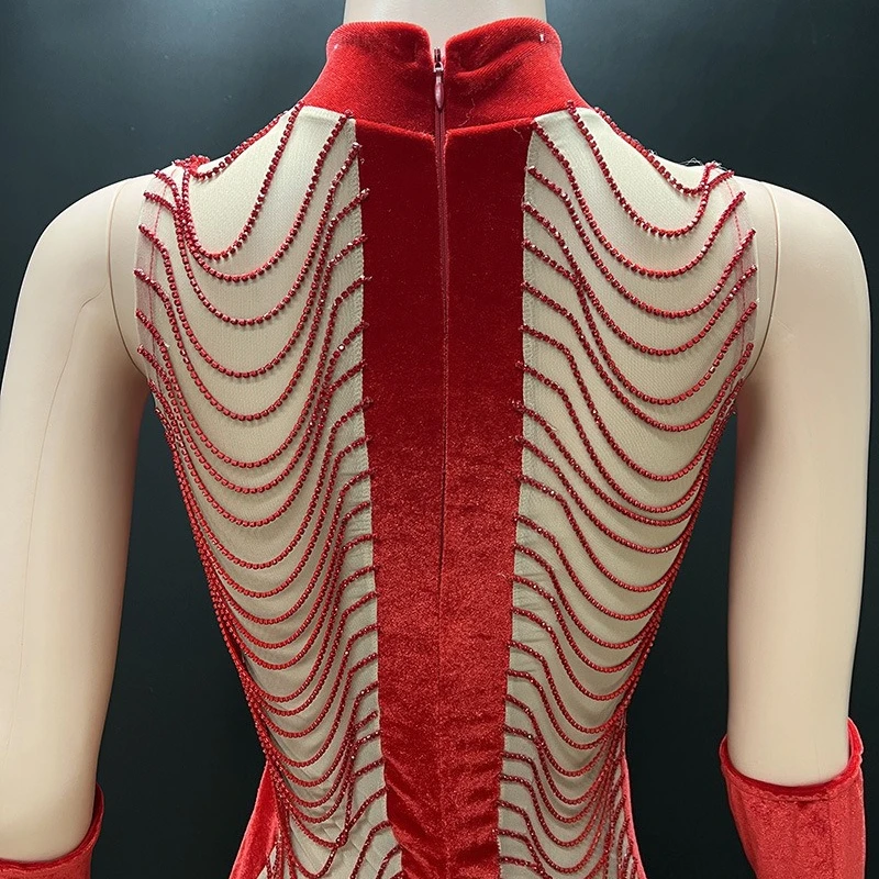 تصميم متخصص أحمر مخملي فاخر سلسلة الورك التفاف فستان مهرجان الموسيقى أداء المغني فستان نموذج المشي تظهر فستان Vestido Festas