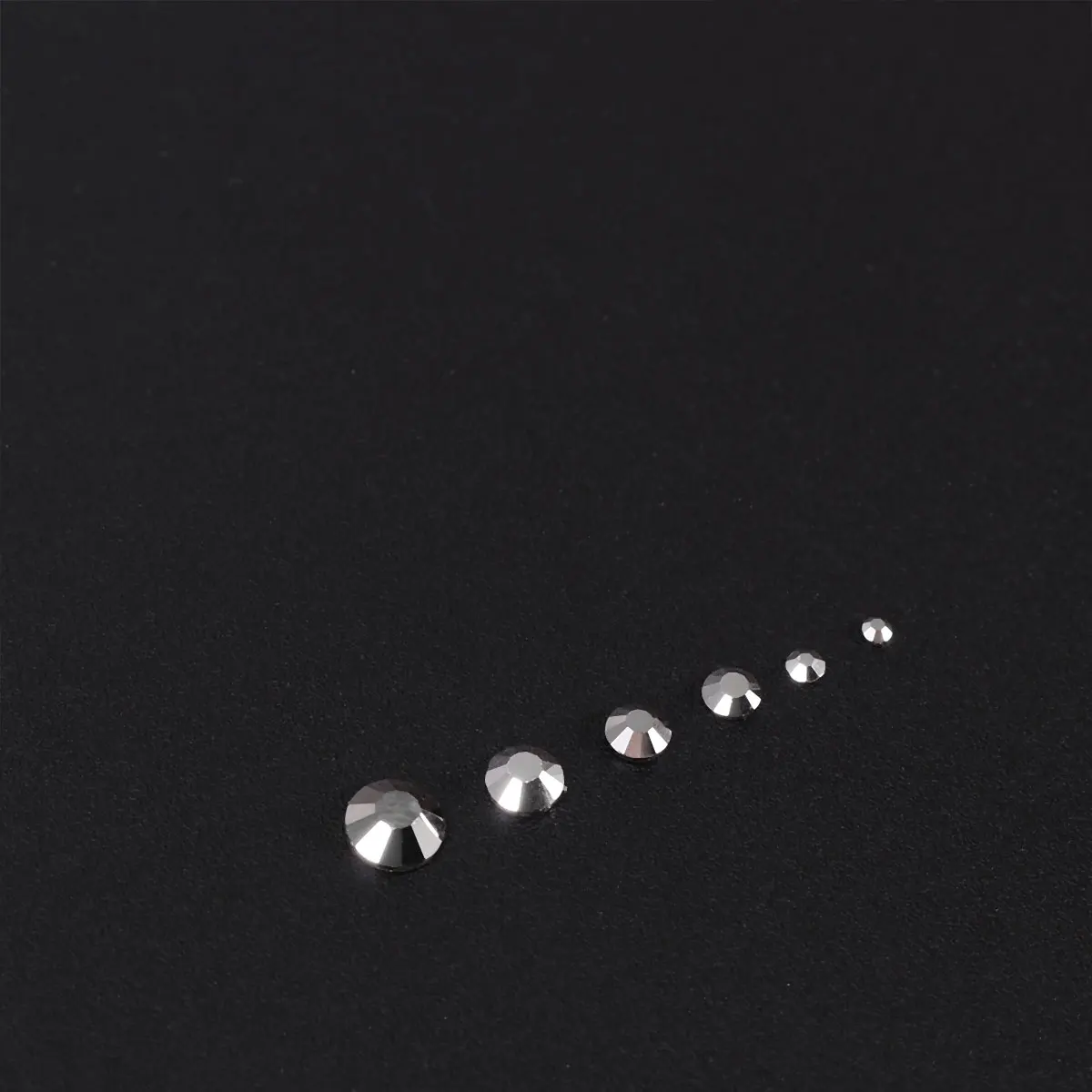 1 boîte de strass en verre pour Nail Art, perceuse à fond plat noir, décor pour manucure, Design à faire soi-même, fournitures de Paillette en diamant brillant