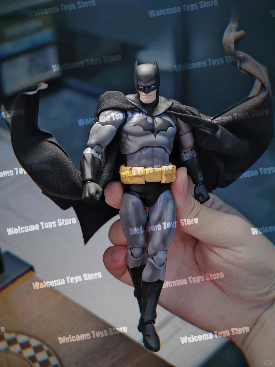 In Stock Ct Toys Batman Hush Mafex 126 Black Version Dc Bat Man Anime Action Figure Figurine Statue Model Custom Gifts Kids Toys view 5