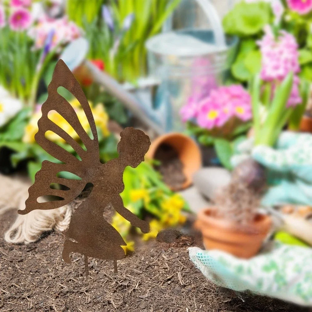 

Using Rusty Wrought Iron To Create A Fairy-like Shape Is A Bright Rusty Metal Art Decoration Outdoor Decoration in The Garden