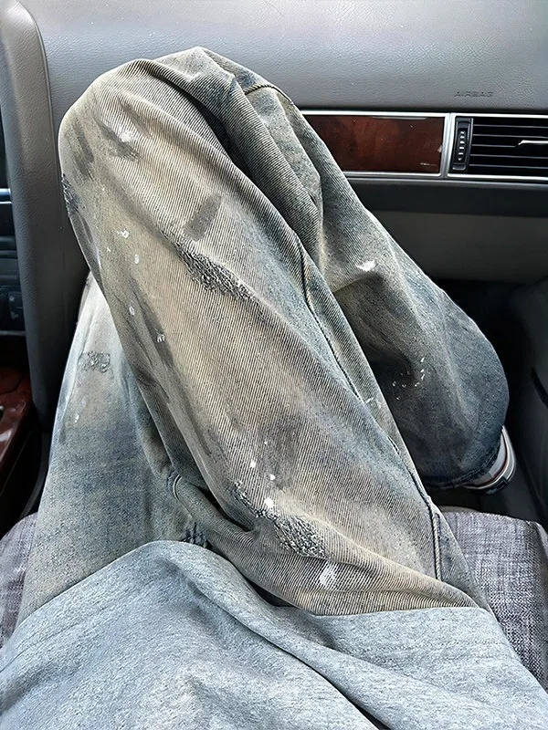 

Trendy Men's Distressed Spray Paint Denim Jeans American Style Casual High Street Vibe Straight Leg Micro Flared Pants