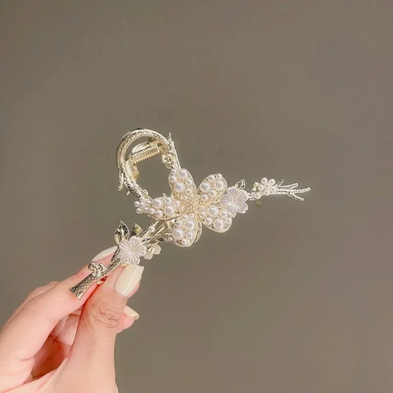 Popular Rhinestone Metal Grab Clip Vintage Hair Clip Gold and Silver Metal Pearl Flower Hair Clip Exquisite Compact Accesorios